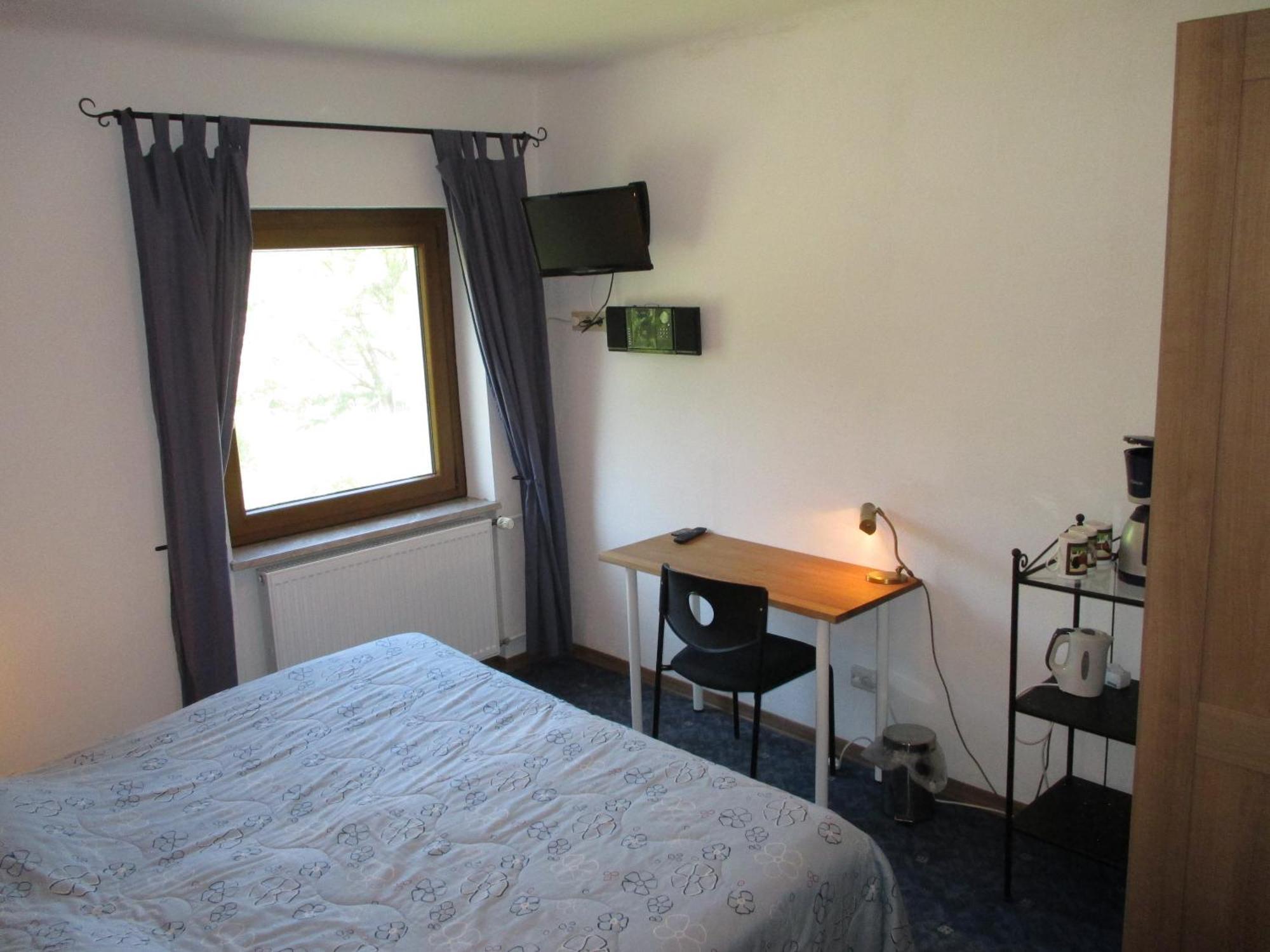 Altes Zollhaus Naehe Luxemburg Hotell Ammeldingen an der Our Rum bild